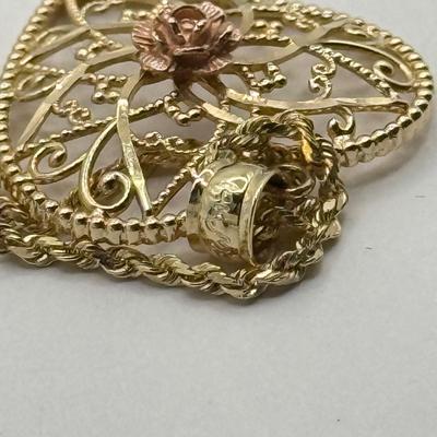 LOT 126J: 14kt Gold Heart Rose Pendant w/ 20" Chain (5.98g)