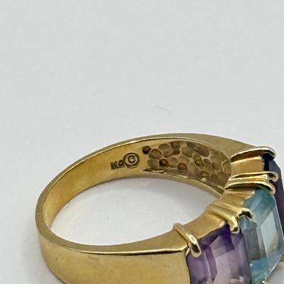 LOT 127J: Size 8 14kt Gold Gemstone Ring (5.19g)