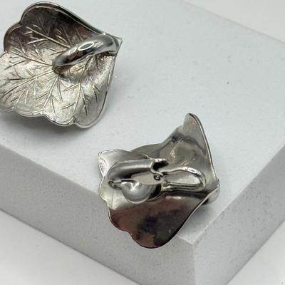 LOT 133J: Vintage Intaglio Earrings, Silvertone Leaf Earrings, Coin Purse & Black Clip EArrings