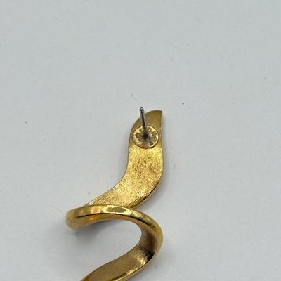 LOT 135J: Monet Clip Earrings, Vendome Ring, Dragonfly Pin & More Jewelry