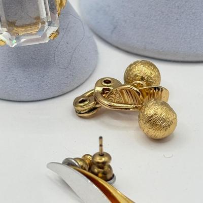 LOT 135J: Monet Clip Earrings, Vendome Ring, Dragonfly Pin & More Jewelry