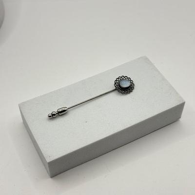 LOT 142: Vintage Stick Pins incl. Gold Fill, Vintage Eldorado 17 Jewels Ladies' Watch & Vintage Bulova 10k Gold Filled Watch Face