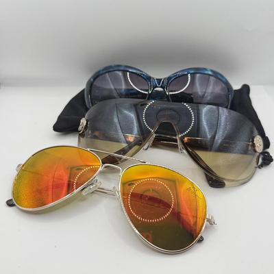 LOT 144J: Sunglasses: Betsey Johnson, Chico's & Rocawear