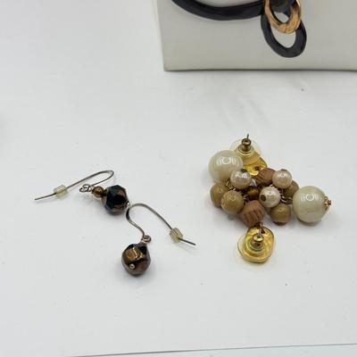 LOT 147J: Earth Tone Jewelry: Statement Necklaces, Earrings & Crystal Bracelet
