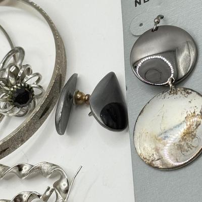 LOT 150J: Silvertone Jewelry Collection: NY & Co Earrings, Bangle Bracelets, Rings & More