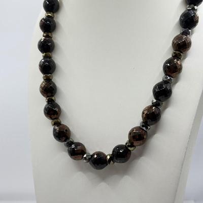 LOT 153J: Jewelry Collection: Sterling Screwback Earrings, Sarah Coventry Ring & More