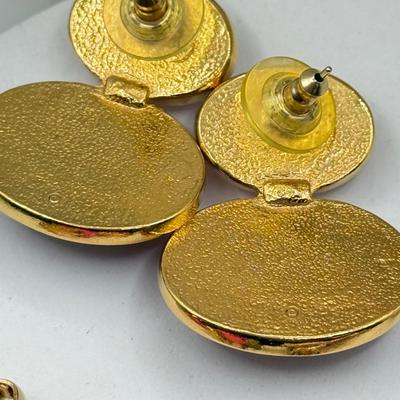 LOT 158J: Pink & Gold Tone Necklaces, Rings & Earrings