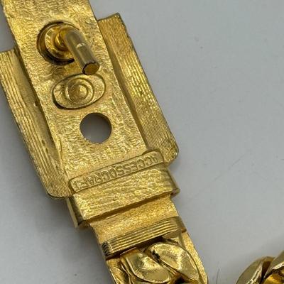 LOT 160J: Goldtone Chain Belts & Necklaces