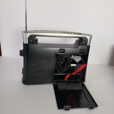 LOT 164Z: Vintage Radios, Sony Walkman, World Reciever Radio & Thermometer