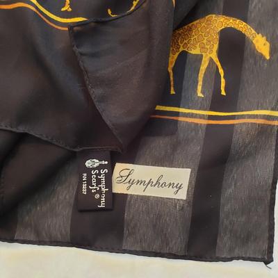 LOT 165Y: Collection of Ladies Scarves & Belts