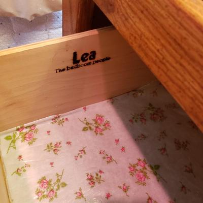 LOT 167Z: Bedroom Set: Two Nightstands with Matching Headboard & Pair of Lamps