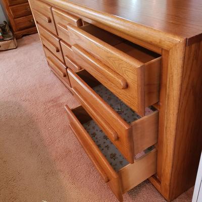LOT 168Z: Nine Drawer Dresser with Mirror