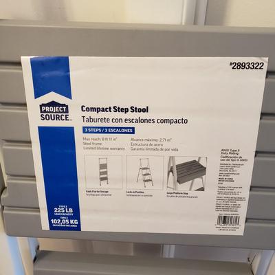 LOT 175X: Step Stools, Folding Seat, Rayovac Lantern & Swivel Mop