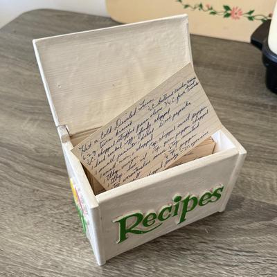 LOT 181L: Vintage West Bend Cream Brown Slow Cooker, Painted "Breakfast in Bed" Tray & Vintage Recipe Boxes