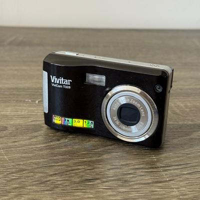 LOT 183K: Vivitar ViviCam T328