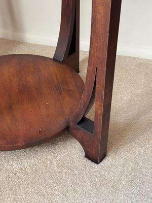 LOT 185L: Vintage Art Deco Style Pedestal Table