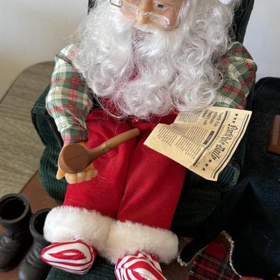 LOT 190L: North Pole Productions Animated Santa by His Radio w/ Box & Mrs. Claus Animated Figure