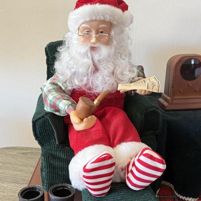 LOT 190L: North Pole Productions Animated Santa by His Radio w/ Box & Mrs. Claus Animated Figure