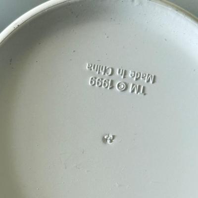 LOT 193L: Collection of Campbell's Soup Christmas Tree Ornaments w/ Vintage Tomato Soup Label Print Mugs