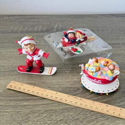 LOT 193L: Collection of Campbell's Soup Christmas Tree Ornaments w/ Vintage Tomato Soup Label Print Mugs