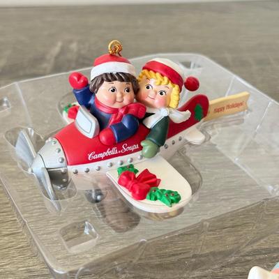 LOT 193L: Collection of Campbell's Soup Christmas Tree Ornaments w/ Vintage Tomato Soup Label Print Mugs