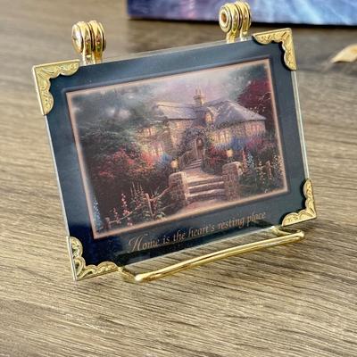 LOT 194L: Thomas Kinkade Collection: Christmas Ornaments, Snowman Light up Figure & Books