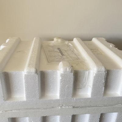 LOT 194L: Thomas Kinkade Collection: Christmas Ornaments, Snowman Light up Figure & Books