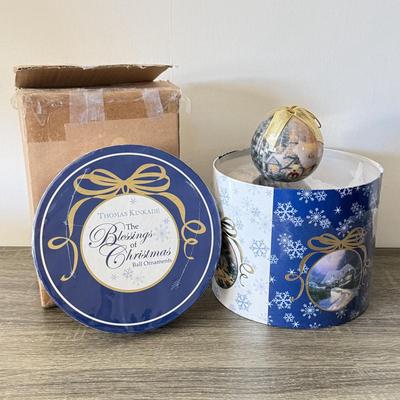 LOT 194L: Thomas Kinkade Collection: Christmas Ornaments, Snowman Light up Figure & Books