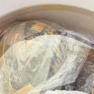 LOT 194L: Thomas Kinkade Collection: Christmas Ornaments, Snowman Light up Figure & Books