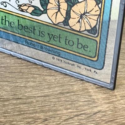 LOT 196H: Lenox Rose Vase, 1978 Yorkraft Robert Browning Quote Stained Glass, Musical Glass Hummingbird & More