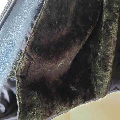 LOT 206Y: Blue Leather Fur Collar Jacket
