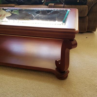 LOT 210L: Glass Top Coffe Table