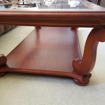 LOT 210L: Glass Top Coffe Table