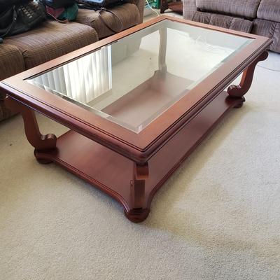 LOT 210L: Glass Top Coffe Table