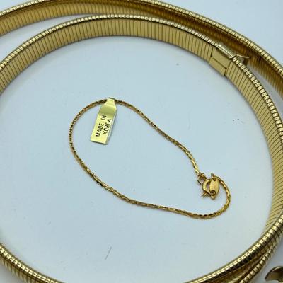 LOT 216J: Goldtone Snake Belt, Pierced Earrings, Matching CZ Earrings & Bracelet