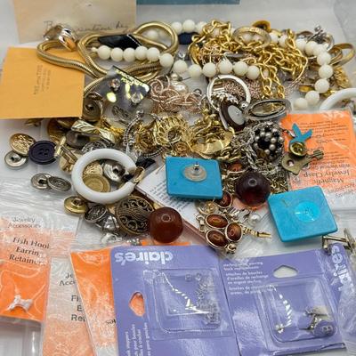 LOT 217J: Misc Craft / Repair Jewelry Lot