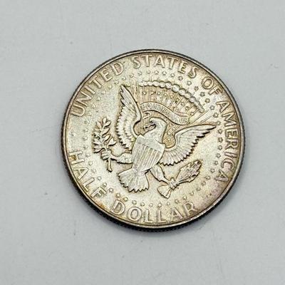 LOT 226: 90% Silver Kennedy Half Dollars US Coins 50 Cent Pieces (25.18g)