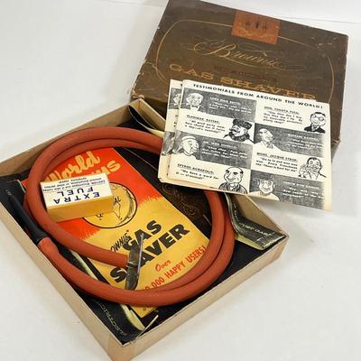 LOT 42: Collection of Vintage Curiosities