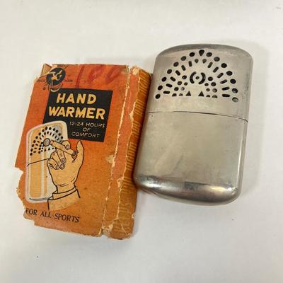 LOT 42: Collection of Vintage Curiosities