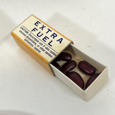 LOT 42: Collection of Vintage Curiosities