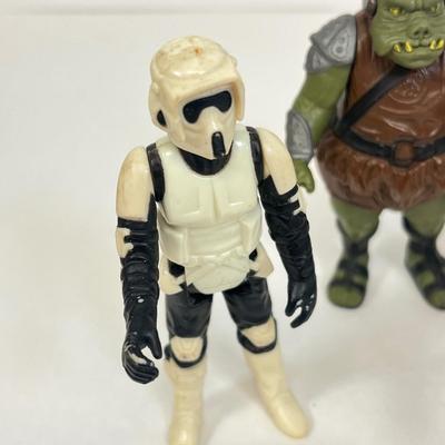 LOT 49: Vintage Star Wars Figures - Return of the Jedi