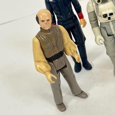 LOT 50: Vintage Star Wars Figures - Empire Strikes Back