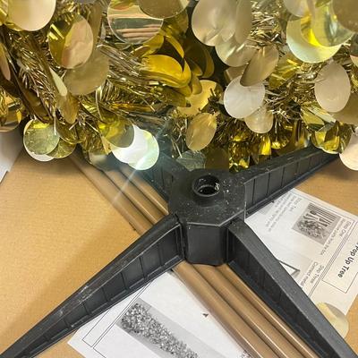 LOT 57: Christmas Collectibles - Deptartment 56 and More