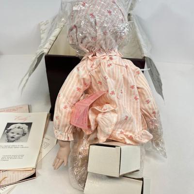LOT 63: Two Yolanda's Picture Perfect Babies Dolls in Original Boxes