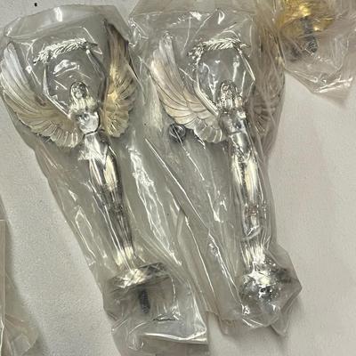 LOT 71: Assorted Trophy Components