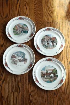 Sale Photo Thumbnail #30: 4 Vintage Decorative Village Scene Plates