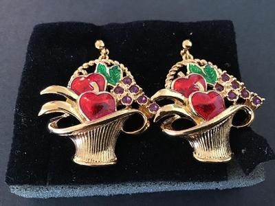 Vintage Avon Fruit Earrings. New