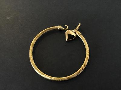 Heart Charm Locking Bracelet