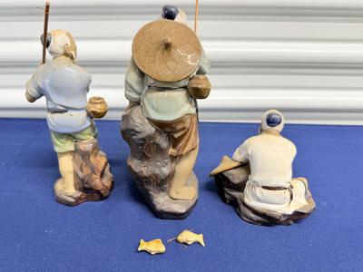Vintage Chinese Shiwan mudman fisherman figurines