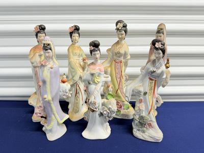 Vintage Chinese porcelain court lady figurines